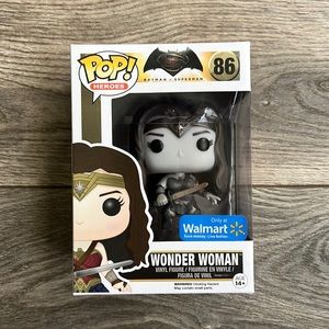 Funko Pop Heroes Wonder Woman #86 Walmart Exclusive